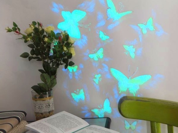 ДЕЛАЕМ СВЕТЯЩИХСЯ БАБОЧЕК НА СТЕНУ