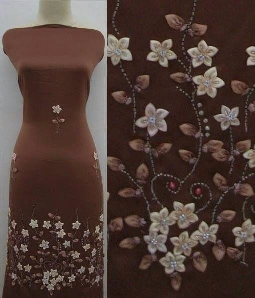 Декорирование платья лентами. Красота!