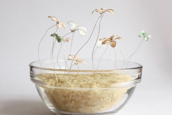 Венок из весенних цветов или вторая жизнь лаков для ногтей.