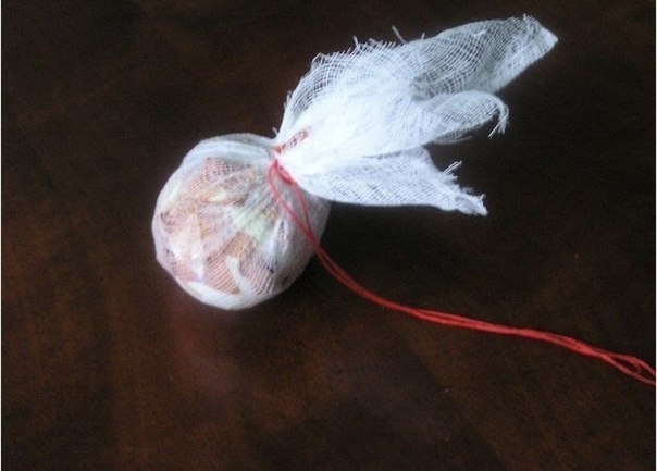 Красим яйца оригинальным способом: Мраморные яйца