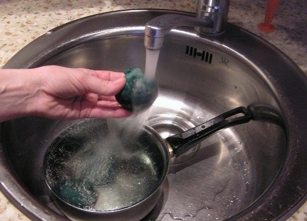 Красим яйца оригинальным способом: Мраморные яйца