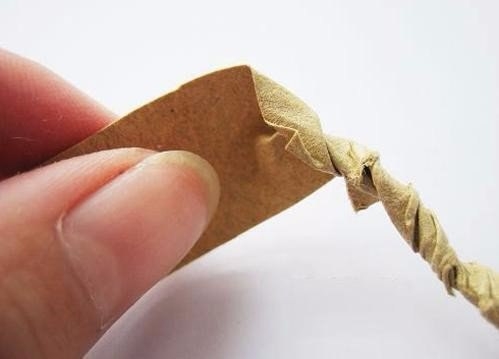 Превращаем баночку в вазу.