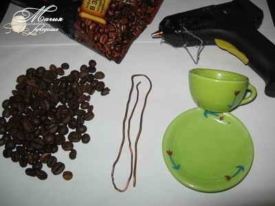 Парящая кружка с кофе