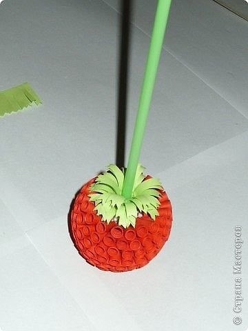 Необычные цветы из бумаги.