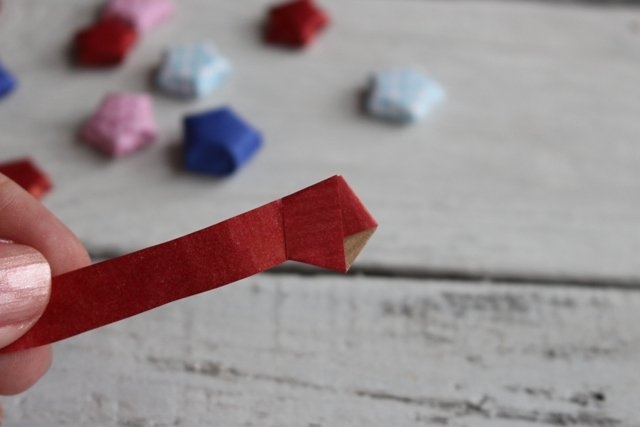 Звездочка из бумажной полоски