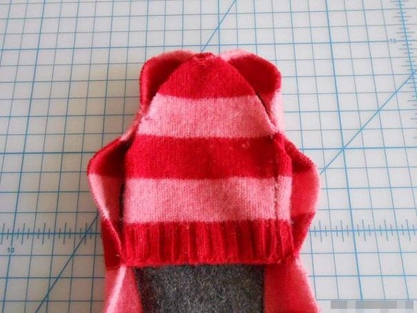 Тёплая домашняя обувь из свитера