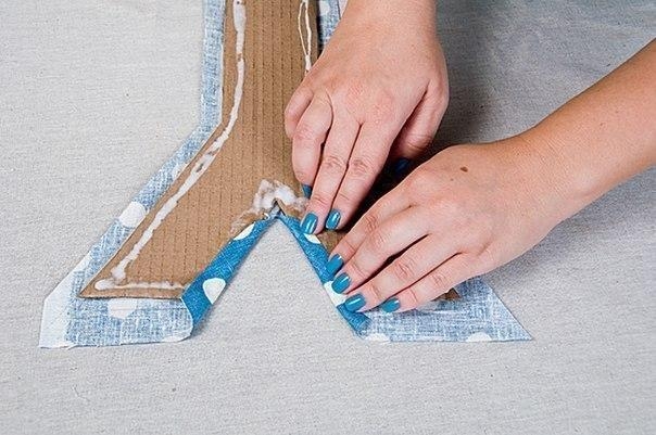 Украшаем комнату буквами.