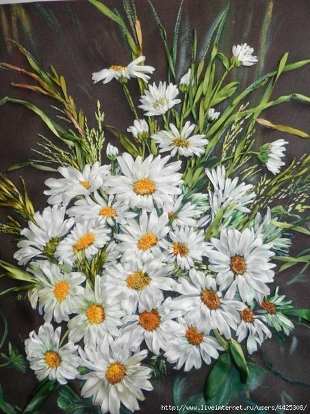 Ромашки вышитые лентами.