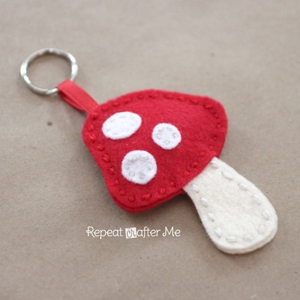 Брелоки из фетра