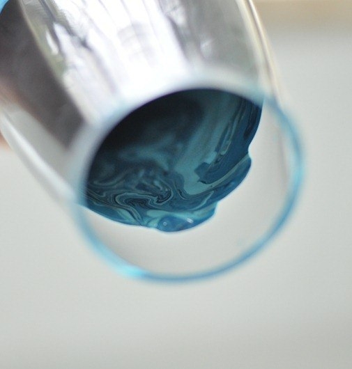 Красим стеклянные вазы