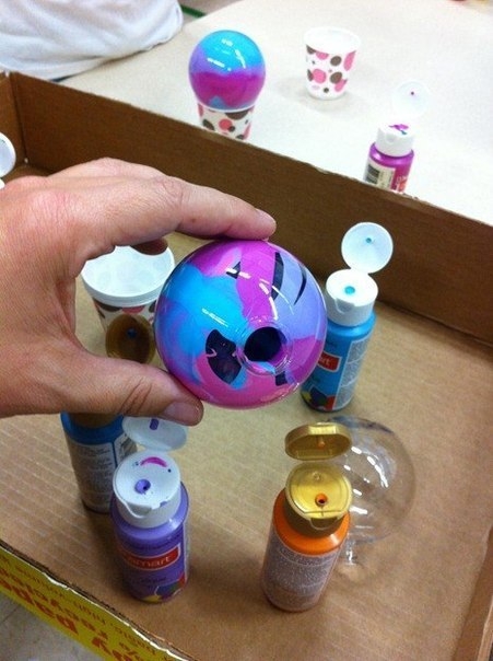 Красим стеклянные вазы