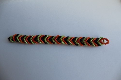 Тройной плетеный браслет