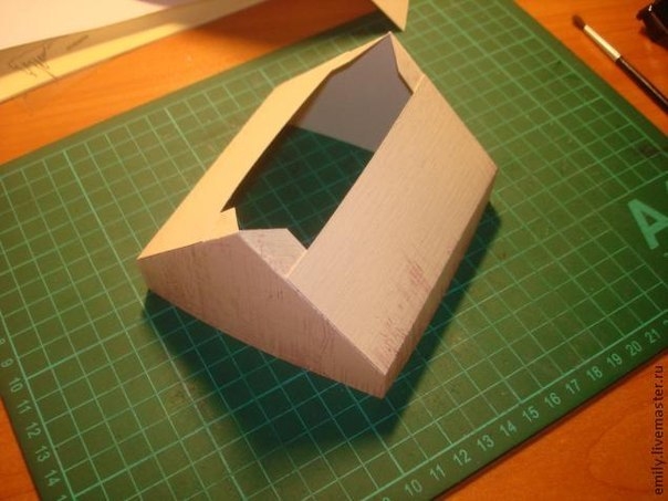 Подарочная коробочка Домик с черепичной крышей