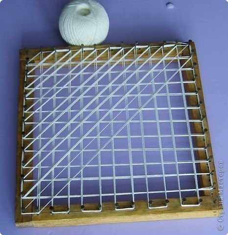 Плетение салфетки на рамке. Мастер-класс.