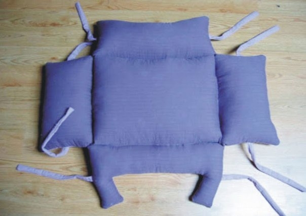 Подушка-лежанка для домашнего питомца
