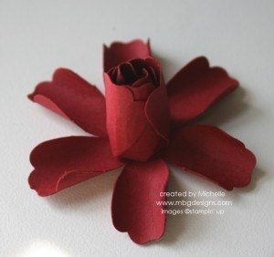 Роза из бумаги. Мастер-класс. Роза из бумаги. Мастер-класс.