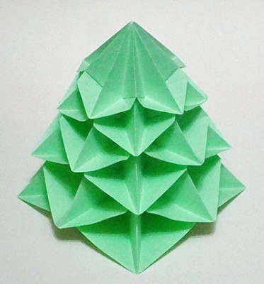 Елочка. Оригами. Готовимся к Новому году.