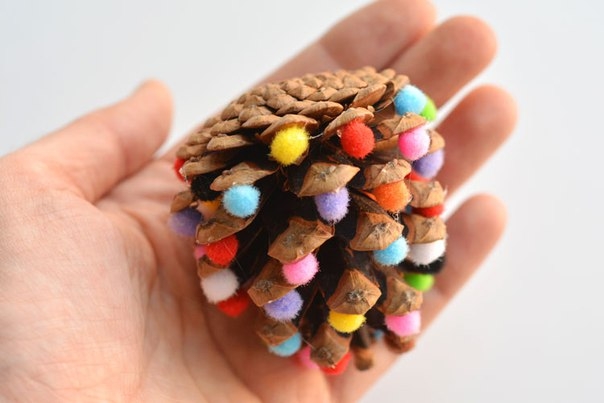 Шишки на елочку