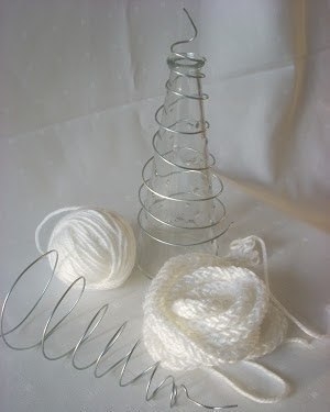 Оригинальная елка из вязаного шнура