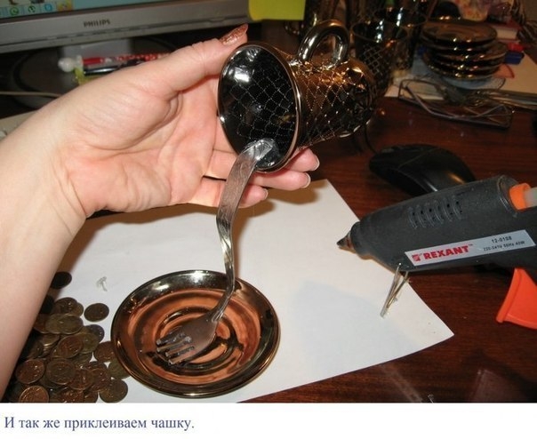 Чтобы деньги рекой лились.