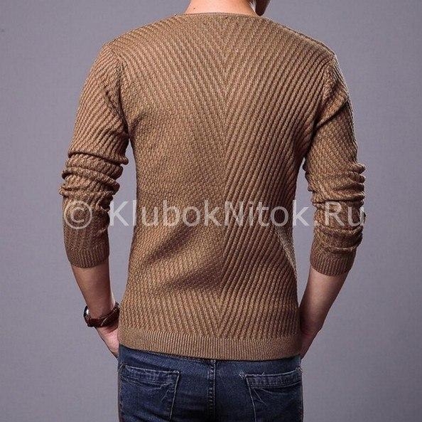 Вяжем мужской пуловер простым узором спицами
