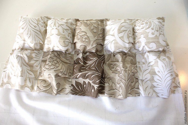 Шьем детский плед или сидушку для стульев. Техника «пуфики».