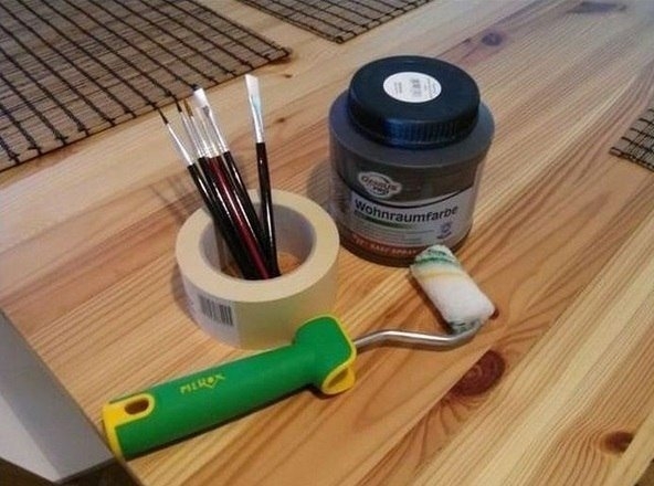 Декорируем пустую стену.