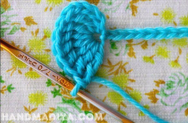 Прямоугольный плед баварской вязкой