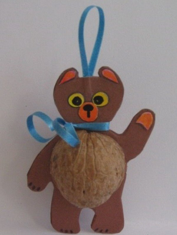 Поделки из грецких орехов. Творчество с детьми. Поделки из грецких орехов. Творчество с детьми.