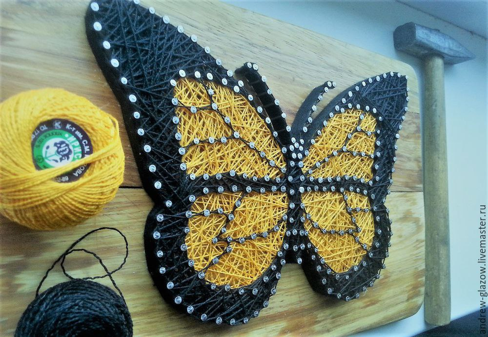 Бабочка в стиле String Art