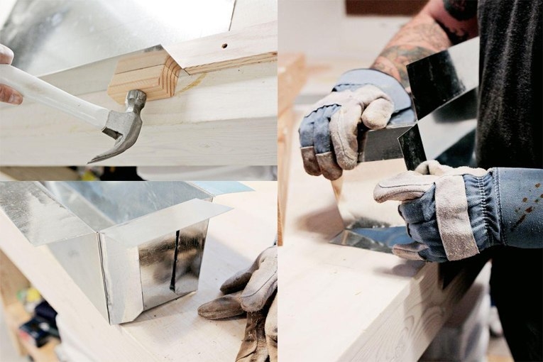 Стол с цветочницей.