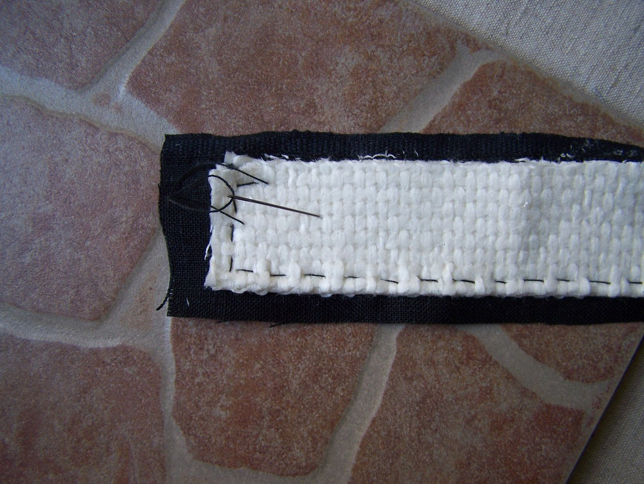 Маленький МК для начинающих рукодельниц: текстильный браслетик