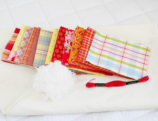 ШЬЕМ ВЕСЕЛЫЙ ДЕТСКИЙ КОВРИК.