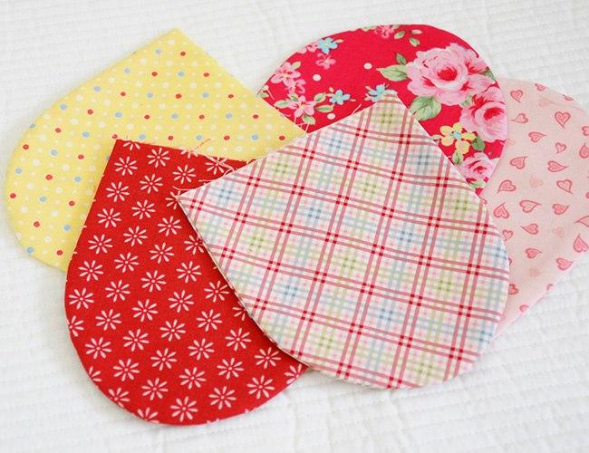 ШЬЕМ ВЕСЕЛЫЙ ДЕТСКИЙ КОВРИК.