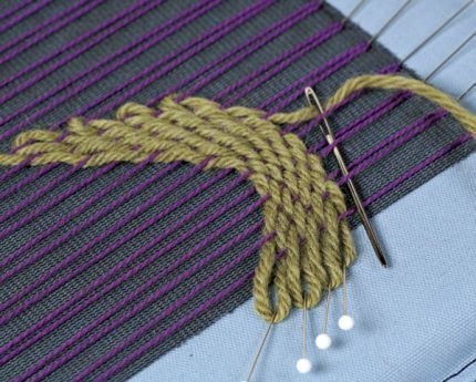 Рукодельная ткань в технике гобелен