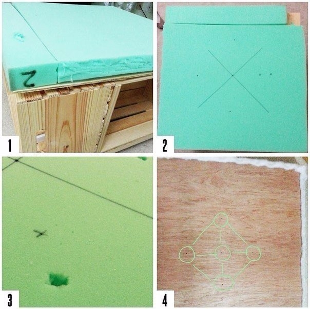 Стул и книжный шкаф