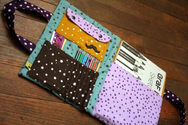 Интересная идейка переносного альбома для маленького художника