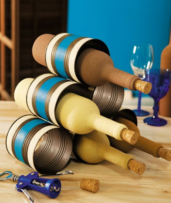 Из жестяных банок