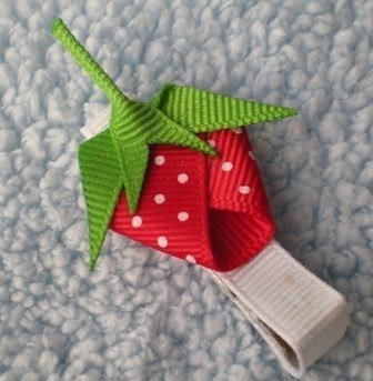 Заколочки из репсовых лент для маленьких модниц