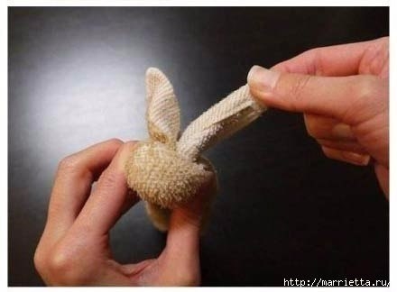 Кролик из полотенца