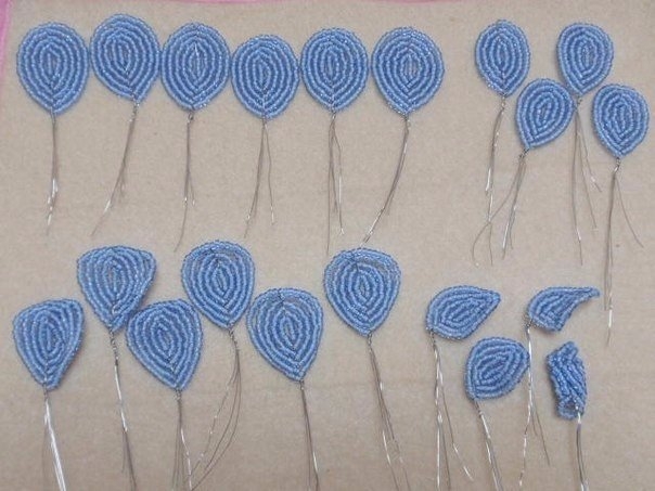 Розы из бисера