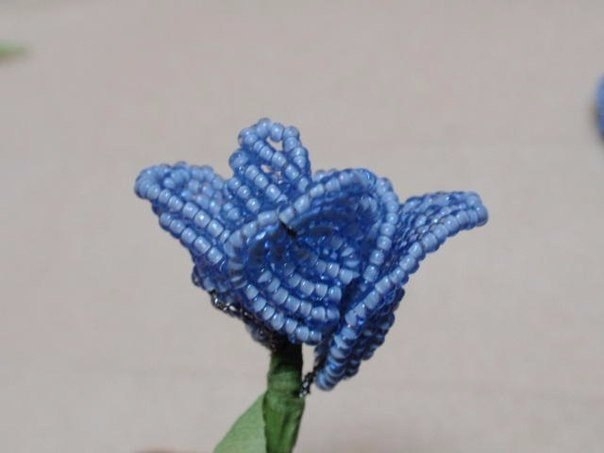 Розы из бисера