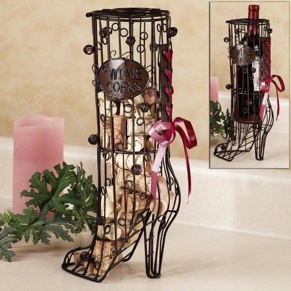 Поделки из винных пробок в интерьере