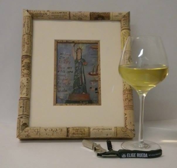 Поделки из винных пробок в интерьере