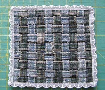 Джинсовая подставка под горячее