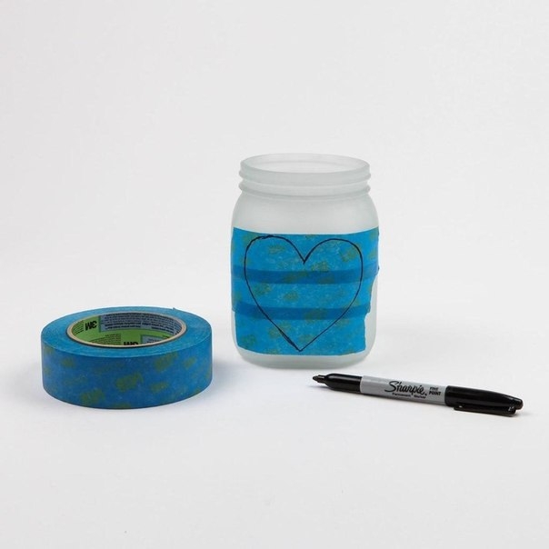 Фонарик из стеклянной банки..