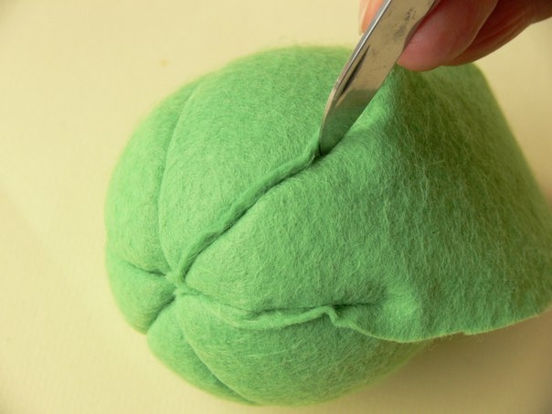 Игольник в виде кактуса