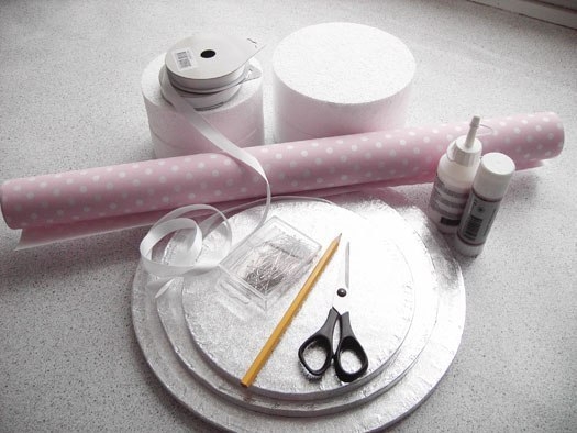 Подставка под десерты и капкейки своими руками