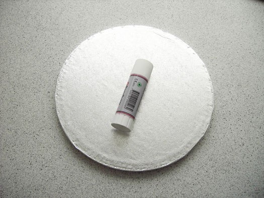 Подставка под десерты и капкейки своими руками