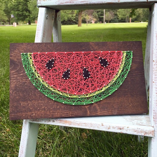 Стринг-арт! Все, что нужно - это нитки и гвозди